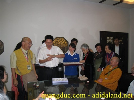 Hanh Huong Tu Dai Danh Son 2007 (536).jpg