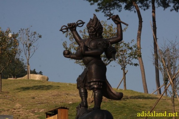 Hanh_huong_Tu_Dai_Danh_Son_2009 (302).jpg