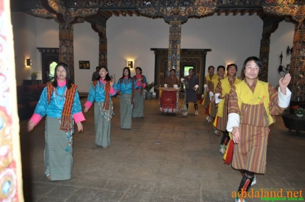 Hanhhuong_Bhutan_2013 (325).jpg